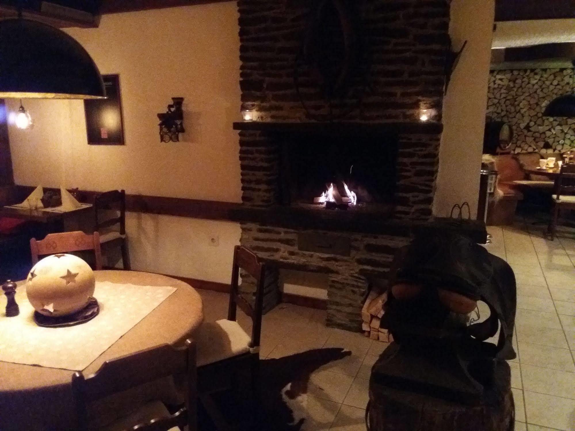Hotel Schmitta Fiesch Εξωτερικό φωτογραφία